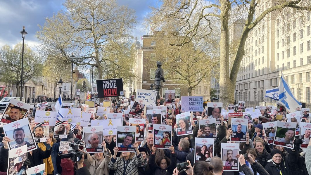 Vigil outside Downing Street