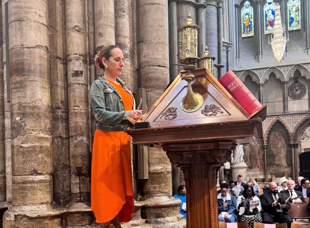 Rabbi Charley Baginsky at Westminster Abbey rehearsal