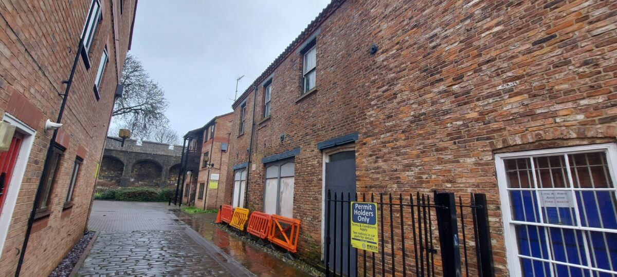 What the outside of Aldwark Synagogue looks like today as it prepares for redevlopment